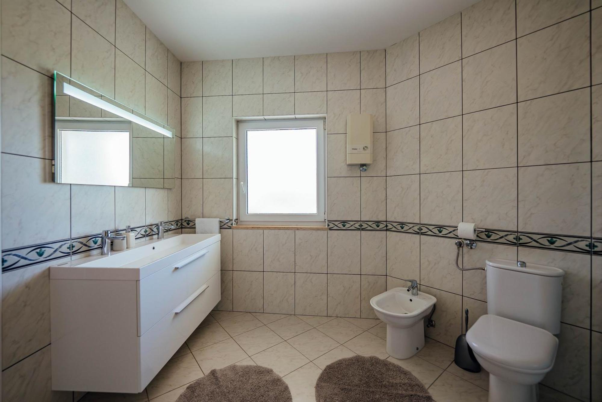 Villa Latica Donji Proložac Exteriör bild