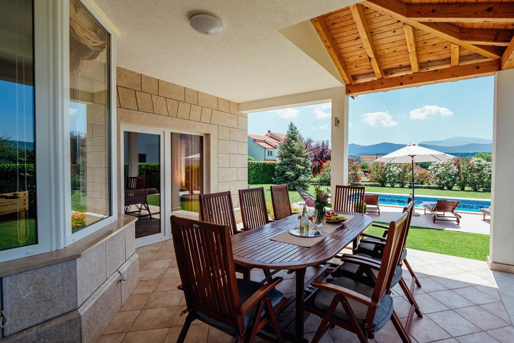 Villa Latica Donji Proložac Exteriör bild
