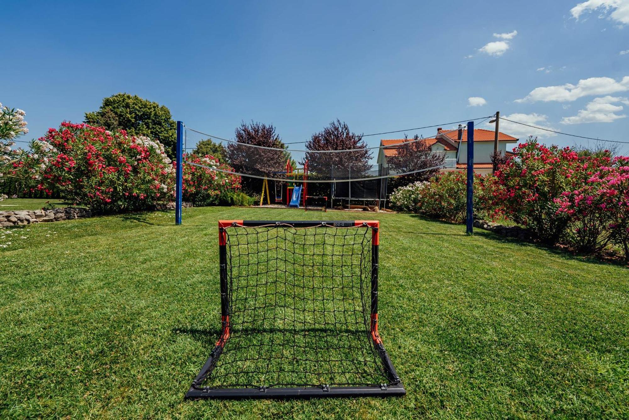 Villa Latica Donji Proložac Exteriör bild